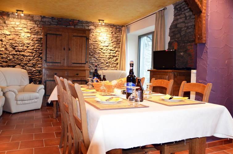 Gites Ferme De La Barriere Chimay Exterior foto